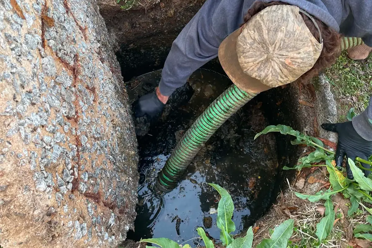 Septic tank pumping